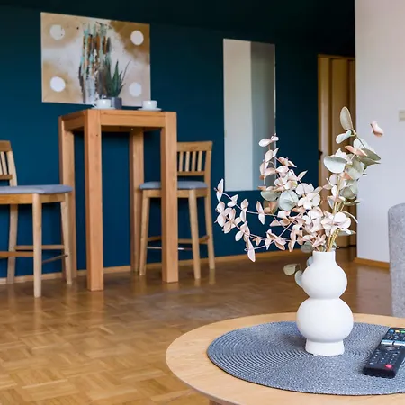 Apartman Gemuetliches Dg Apartment- 3 Personen- Parkplatz- Wlan *